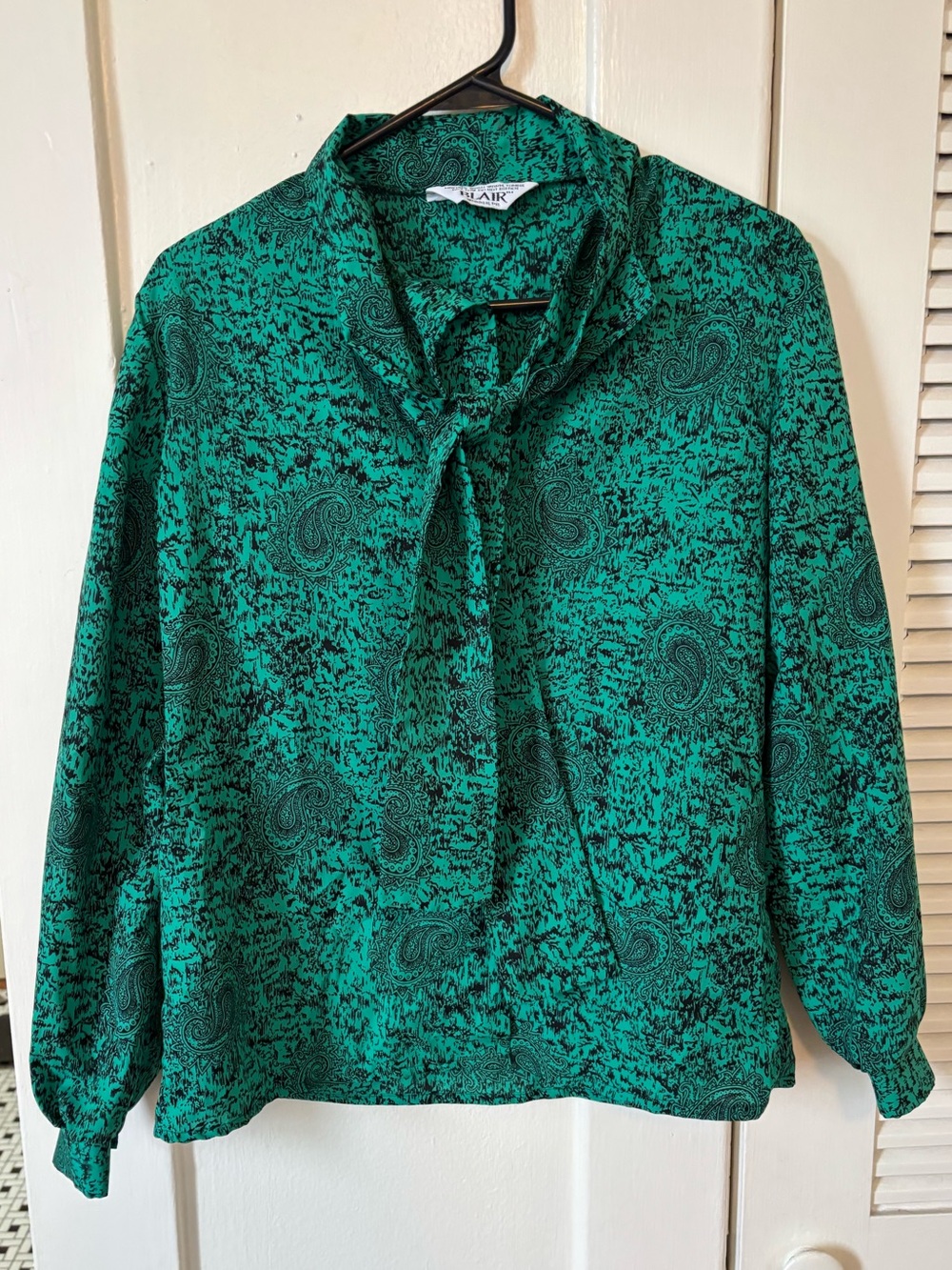 Vintage Blair Green Paisley Tie-Neck Blouse Sz Medium